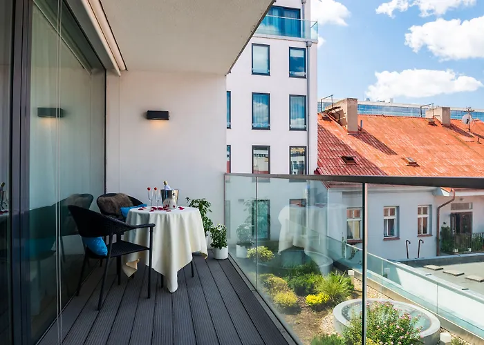 Karlin Residence By Tkc